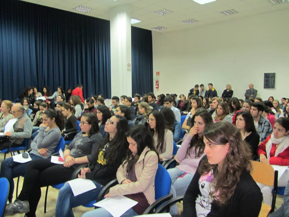 Parlare ai giovani di tumori: concluso Progetto Martina nelle scuole di Agropoli (FOTO)