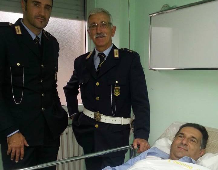 Vallo della Lucania, investe e manda all’ospedale il vigile che vuole multarlo: arrestato il giovane di Castelnuovo Cilento