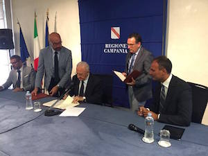 Regione Campania, firmato protocollo per ‘Campus Mediterraneo’. De Luca: «Iniziative di rilancio e sviluppo del Cilento»