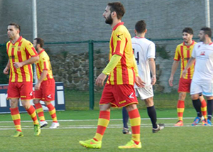 Calcio e solidarietà, il Santa Maria di Castellabate raccoglie beni per i meno fortunati