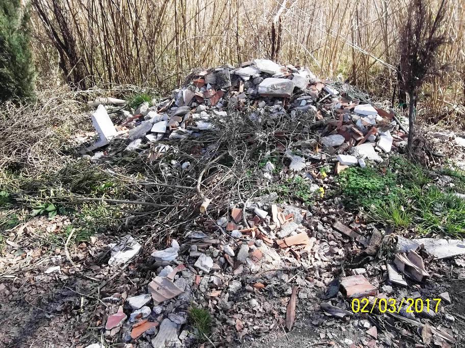 Lambro, fiume vergogna «disseminato di micro discariche»