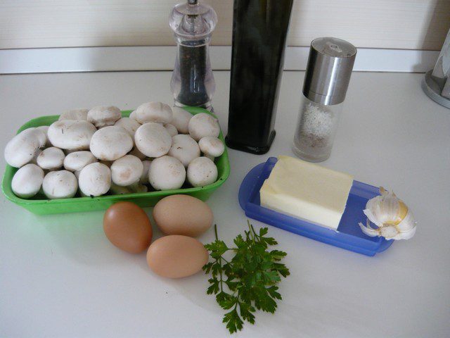Omelette con funghi champignon, variazione sul tema