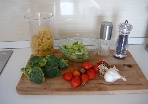 Orecchiette con broccoli romaneschi fatti a modo mio