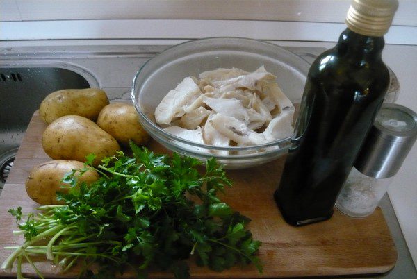 Ravioli farciti con baccalà e conditi con broccolo siciliano