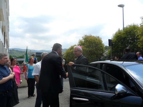 Agropoli, visita del vescovo Miniero all’Ospedale Civile: «Vi sono vicino» (FOTO)