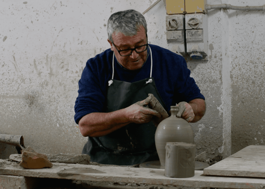 Pompeo, l’ultimo maestro della terracotta: «Nessuno vuole imparare»