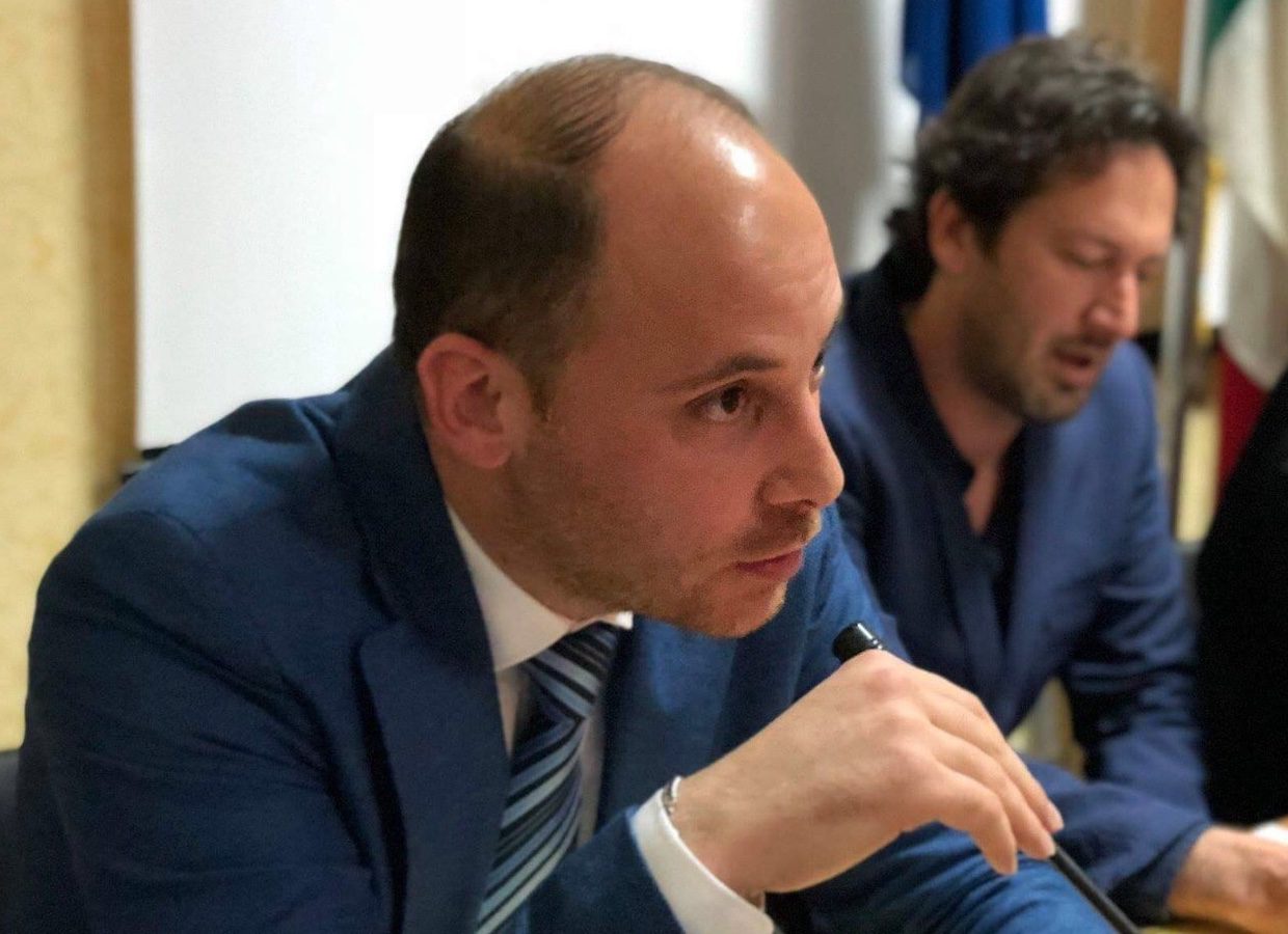 Punti nascita Polla e Sapri, M5S accusa De Luca