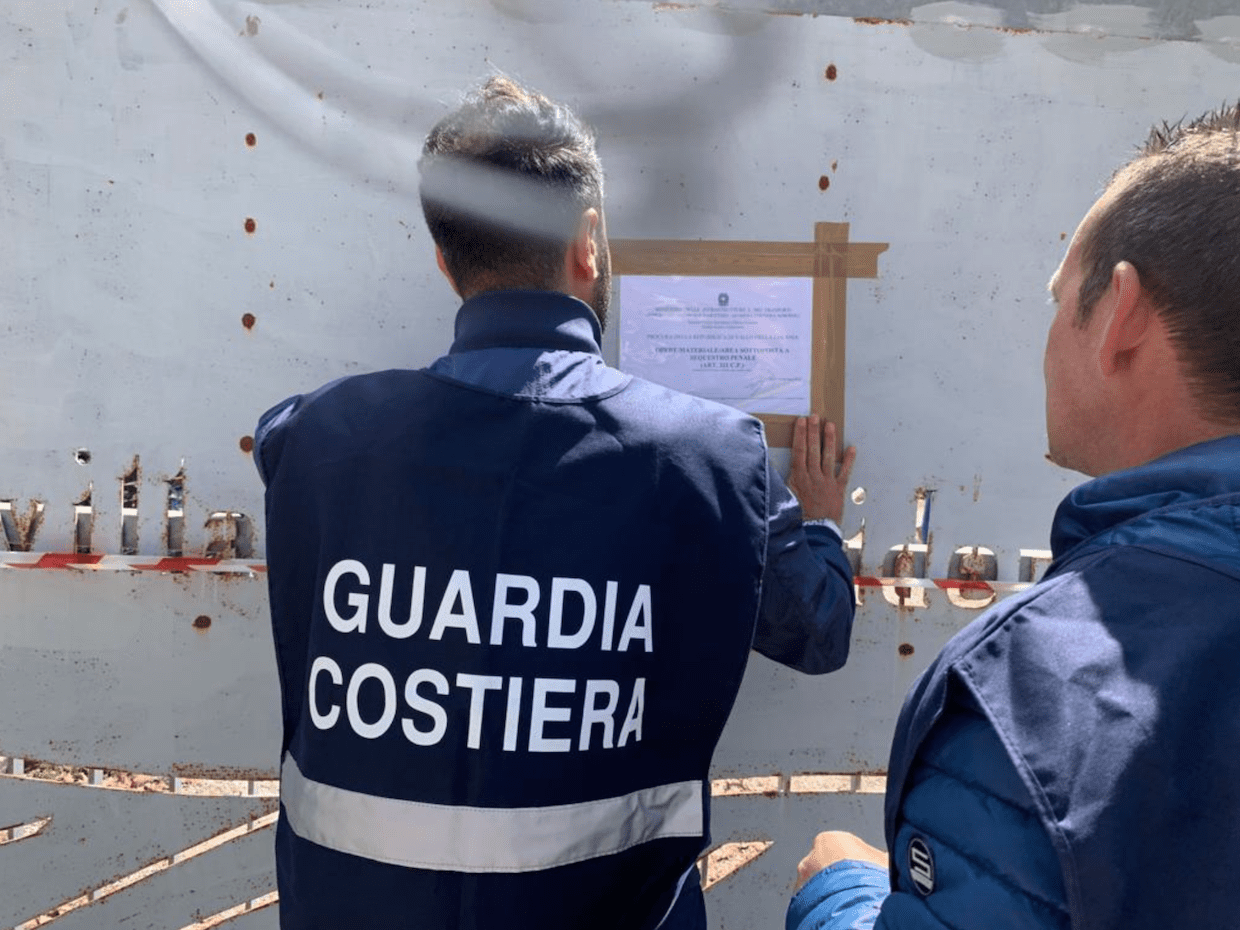 Cilento, abusivismo e scarichi illegali: villaggio sotto sequestro