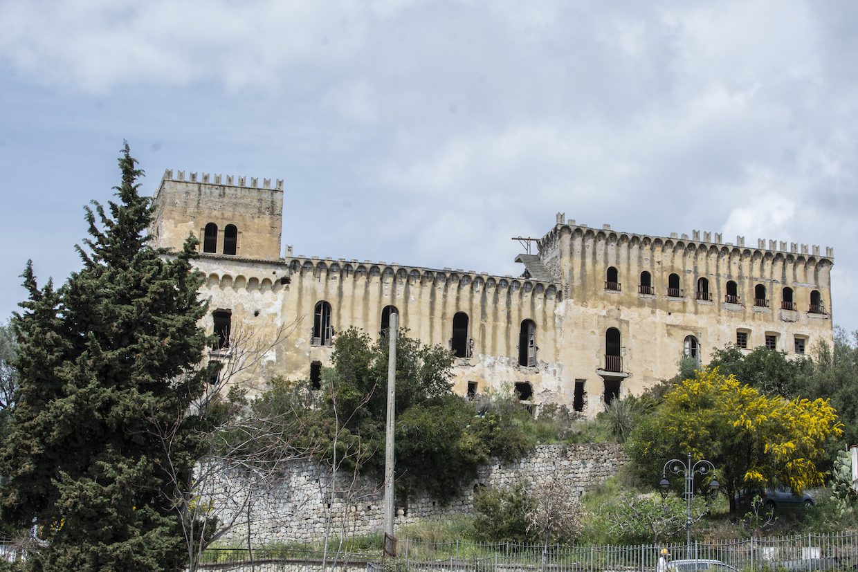 Marina di Camerota, il palazzo marchesale non è più un sogno impossibile