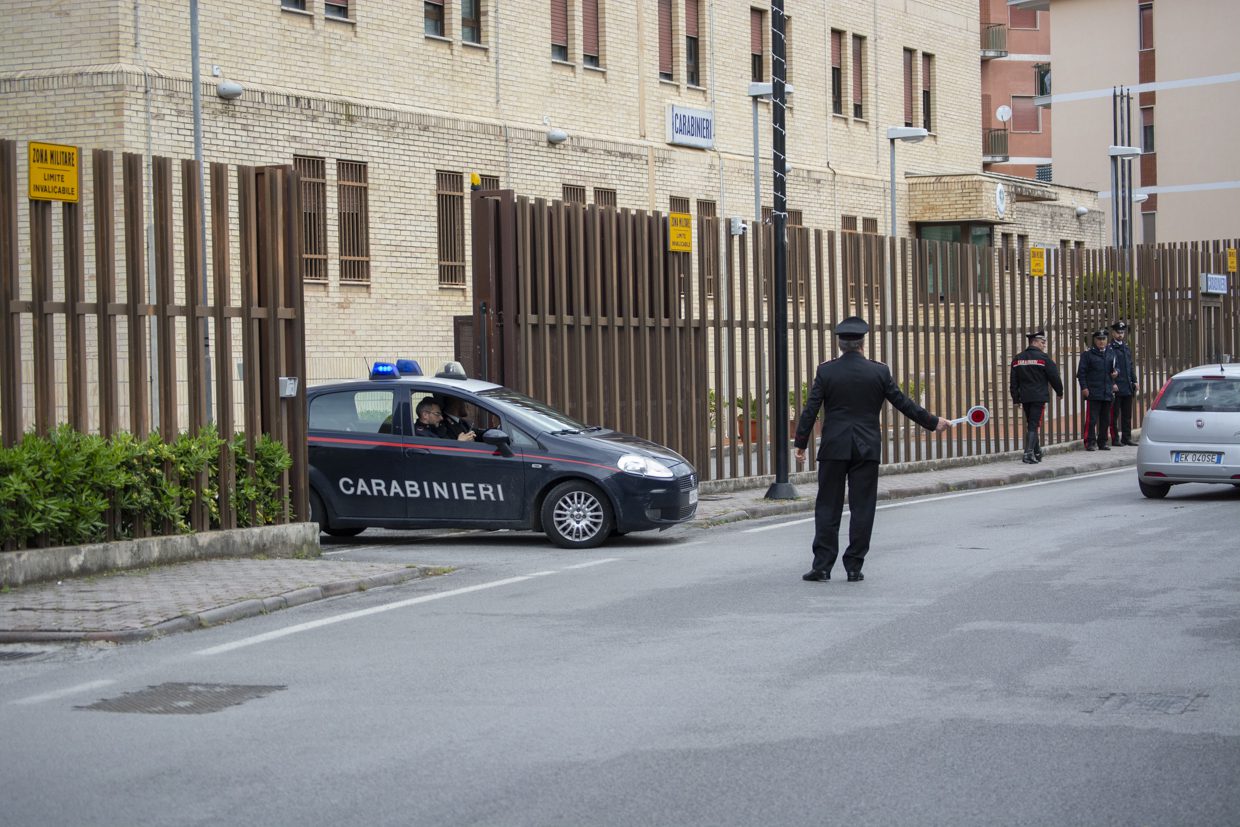 Vibonati, 24enne saprese aggredisce compagna in clinica