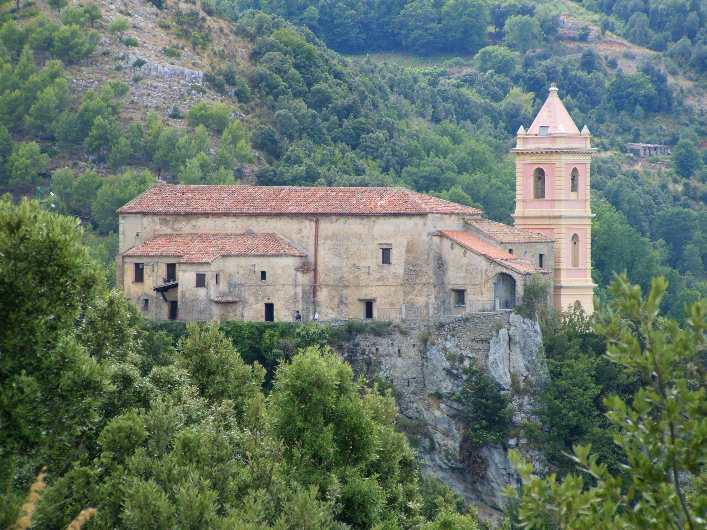 San Giovanni a Piro, cardinale Sepe apre festa Madonna Pietrasanta