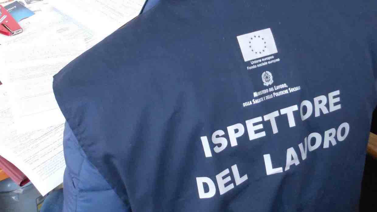 Cilento, cuochi e camerieri ‘in nero’: chiusi ristoranti