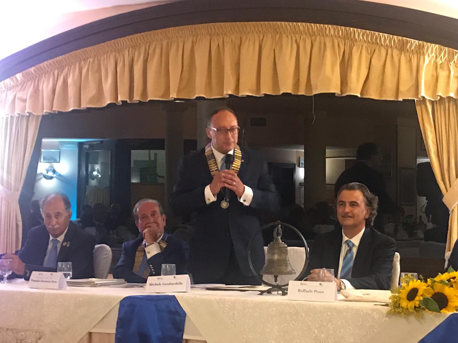 Michele Gambardella è il nuovo presidente del ‘Rotary Club Vallo della Lucania-Cilento’