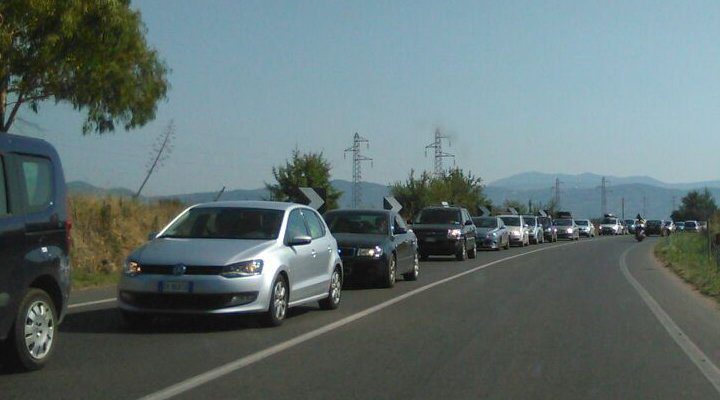 Dal mare del Cilento a Salerno 4 ore e mezza per rientrare a casa