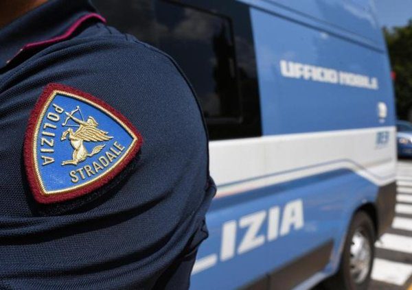 Latitante rintracciato e arrestato dalla Polstrada a Sala Consilina