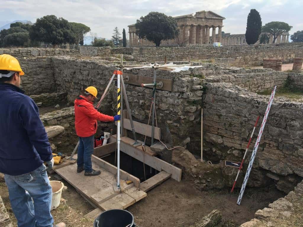 Tempio dorico scoperto a Paestum: «C’è traccia calda»