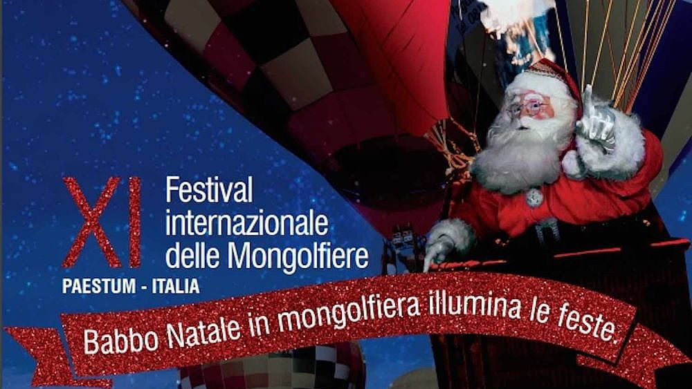 Via la slitta, a Capaccio Paestum Babbo Natale arriva in mongolfiera