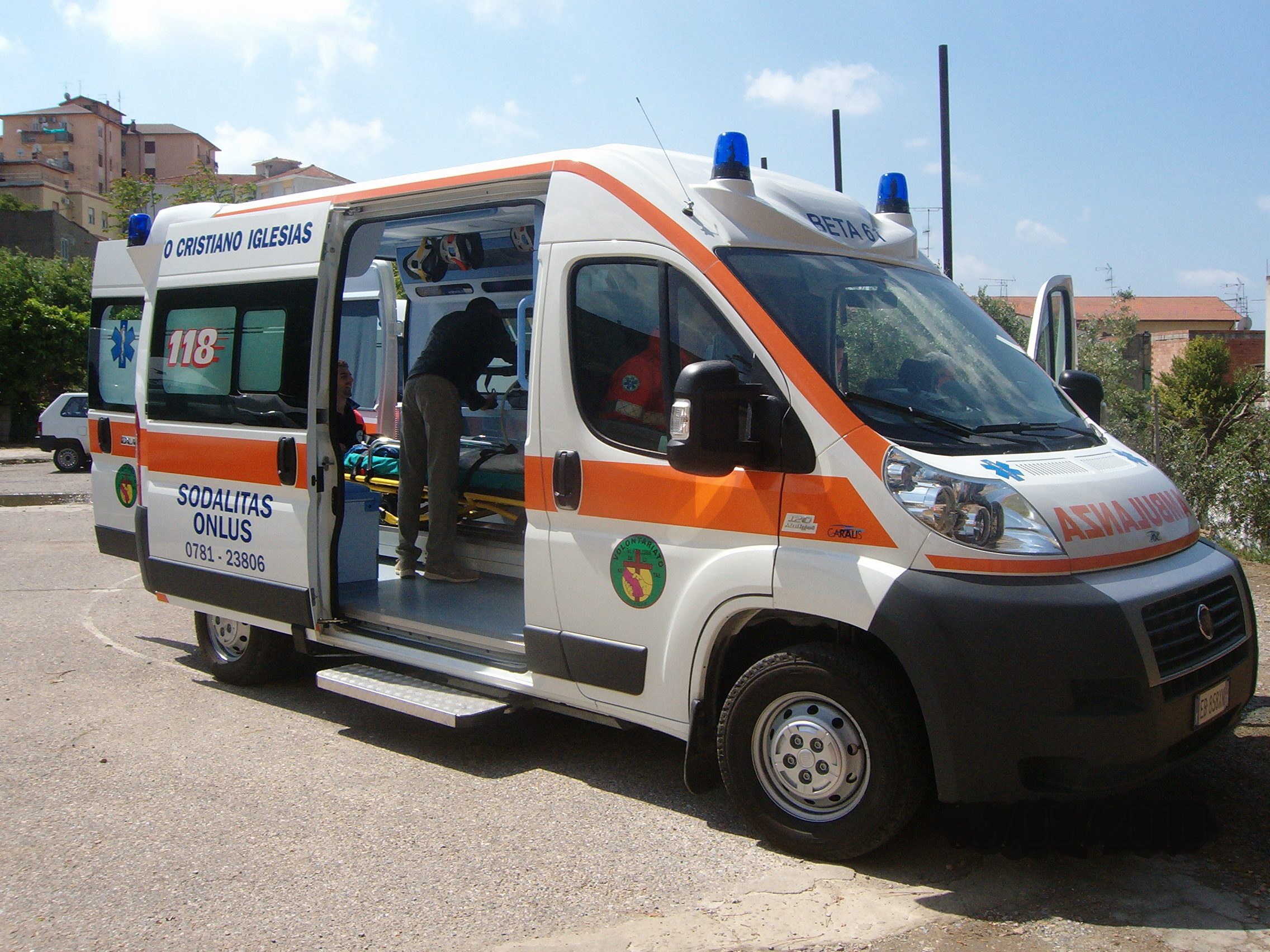 Scontro in Calabria, morto 46enne di San Rufo