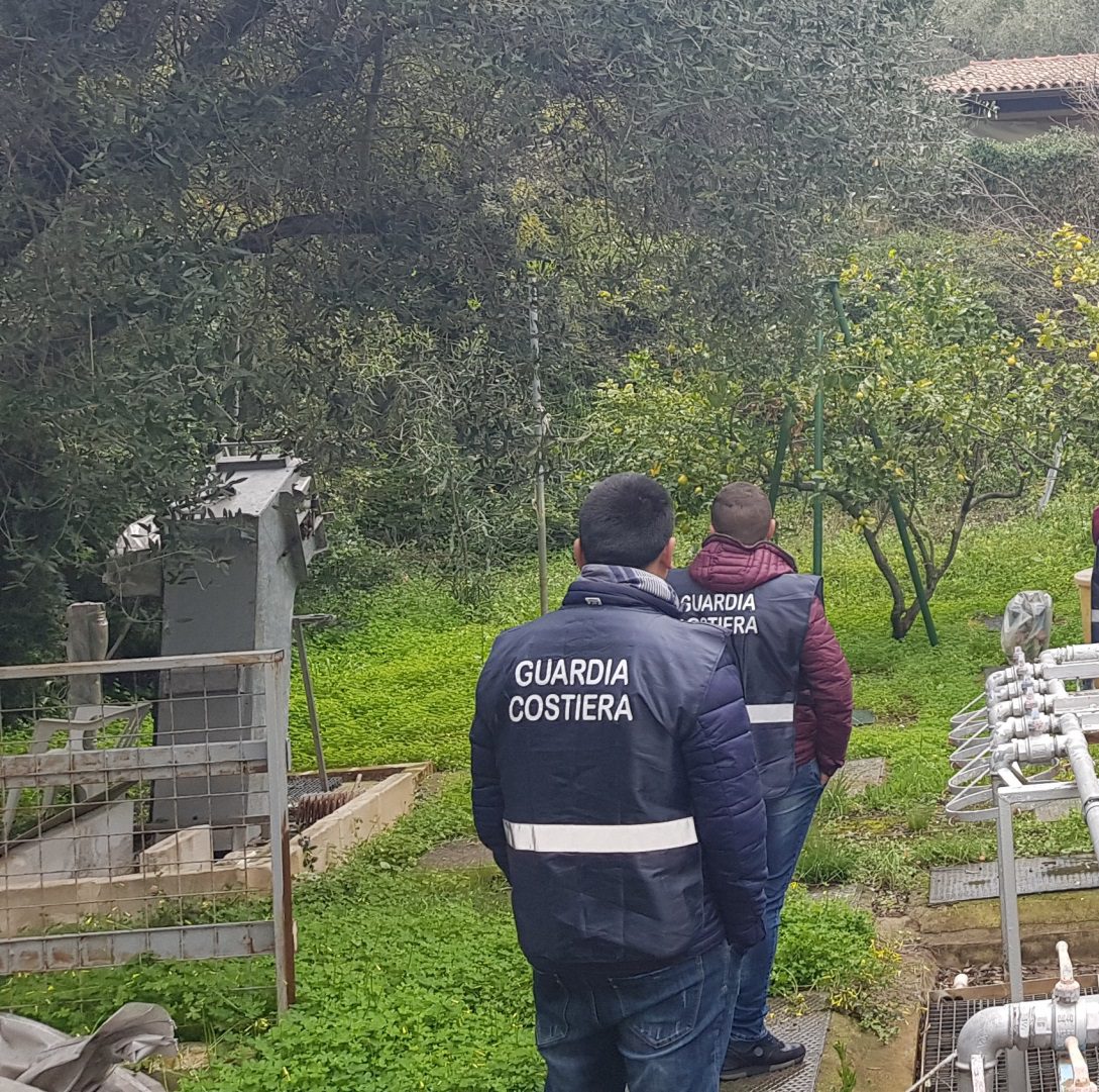 Cilento, scarti oleari in mare: sigilli a frantoio