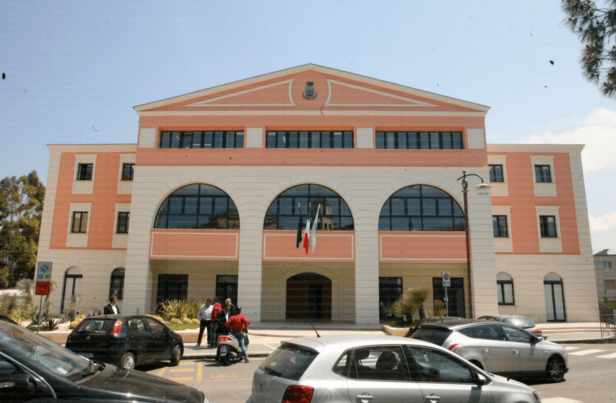 Pec in ritardo: slitta il consiglio comunale ad Agropoli