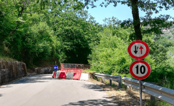 Strade Cilento, Codacons denuncia: «Ci sono frane abbandonate»