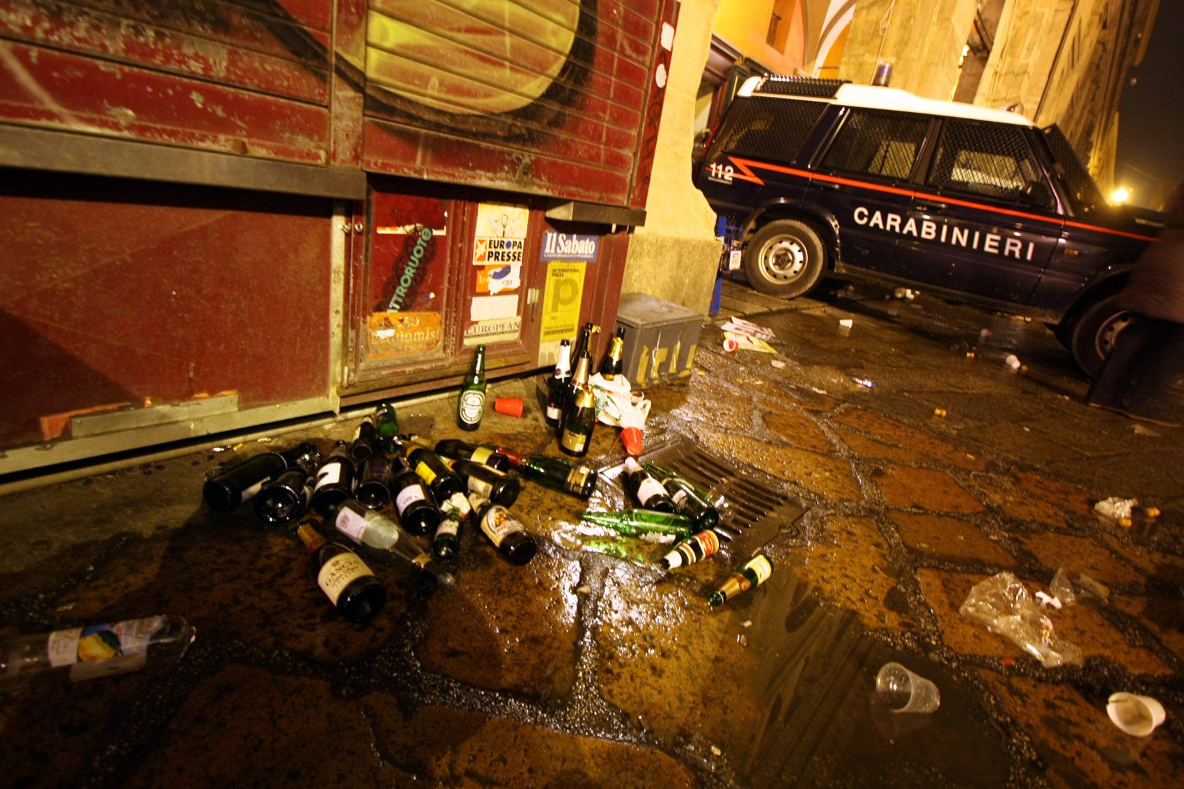 Capodanno, 10 feriti per botti e i 2 primi nati dopo mezzanotte