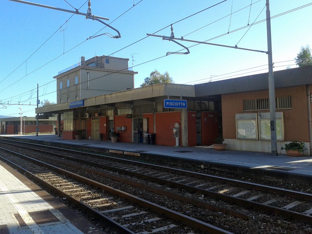 Restyling ferroviario: 5 milioni per le stazioni del Cilento