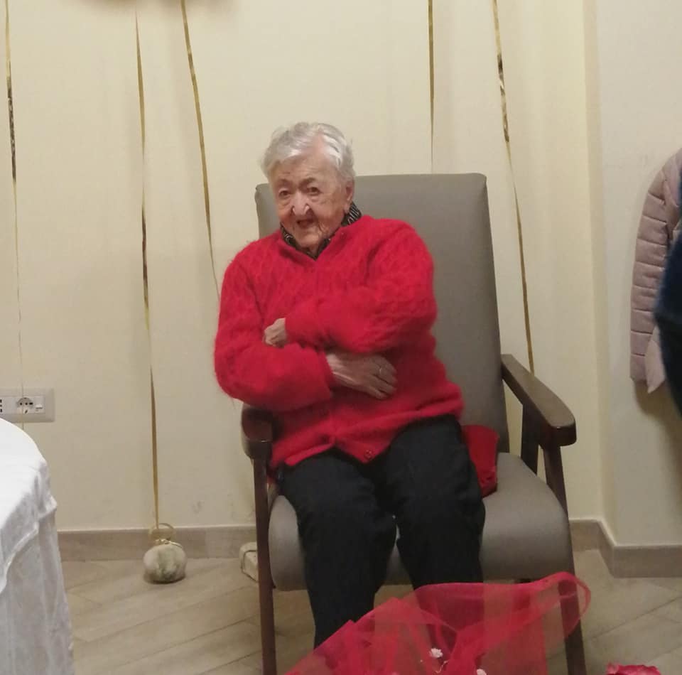 Buonabitacolo, nonna Rosina spegne 100 candeline