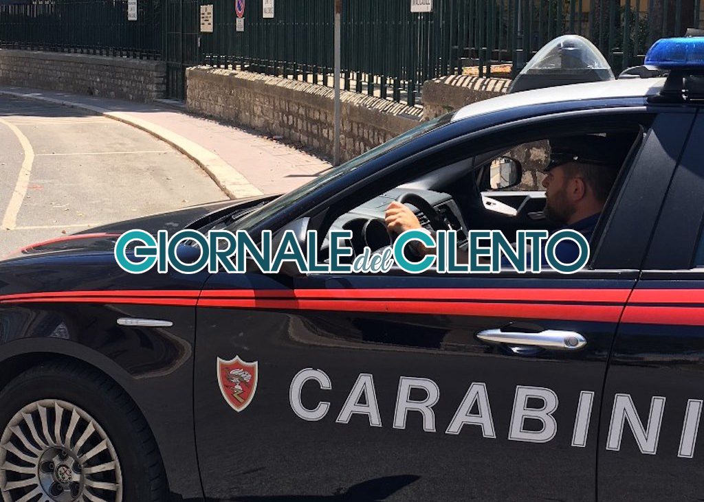 Cilento, colpo al tabacchi: è caccia ai 4 ladri