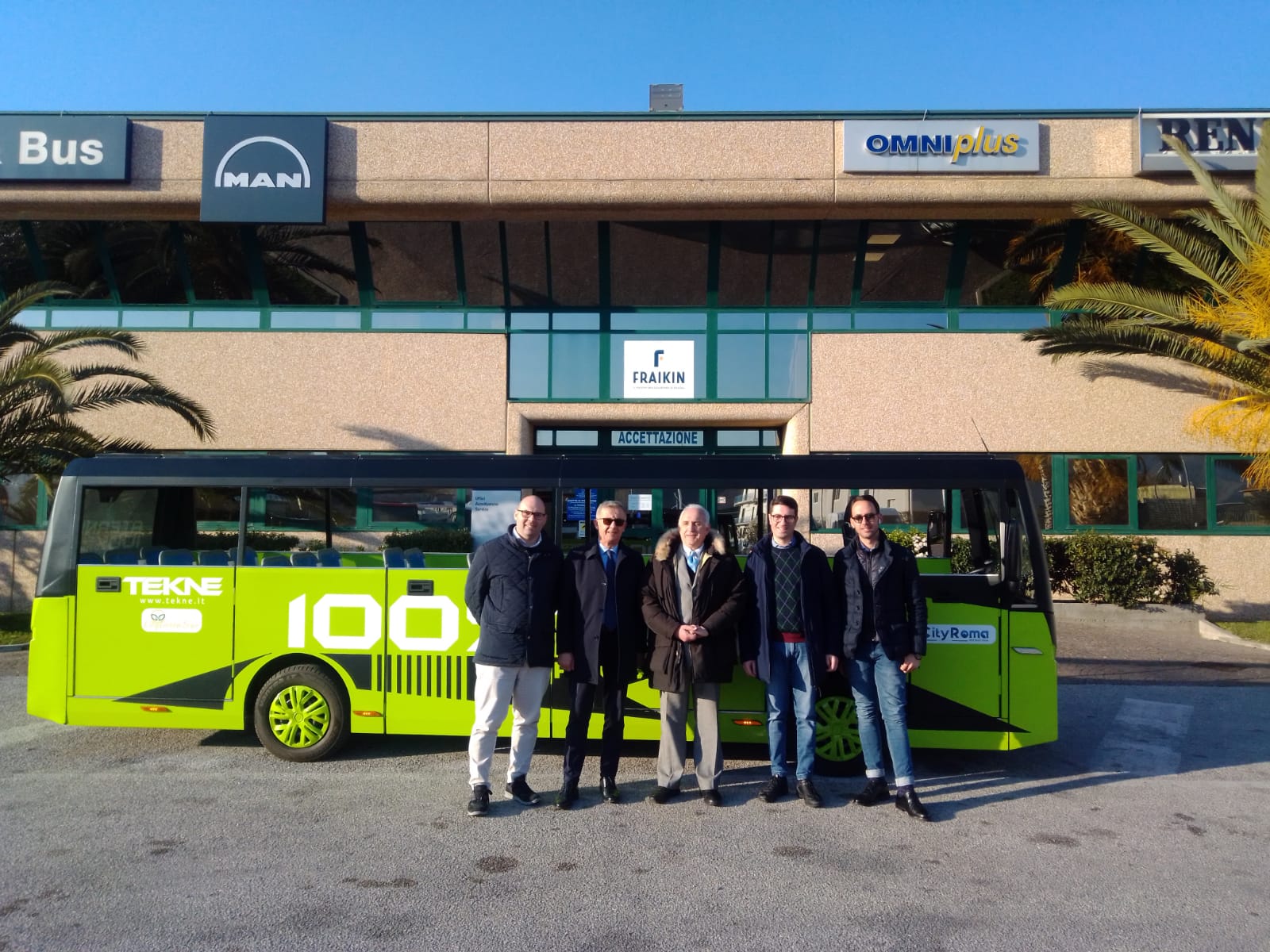 Bus turistico elettrico, prove per mobilità sostenibile nel Cilento