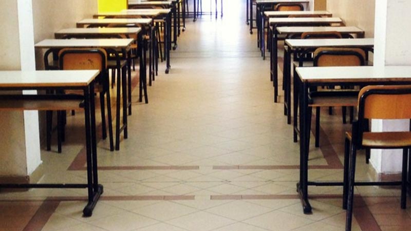 Manca vigilanza e pulizia, stop alle attività pomeridiane a scuola