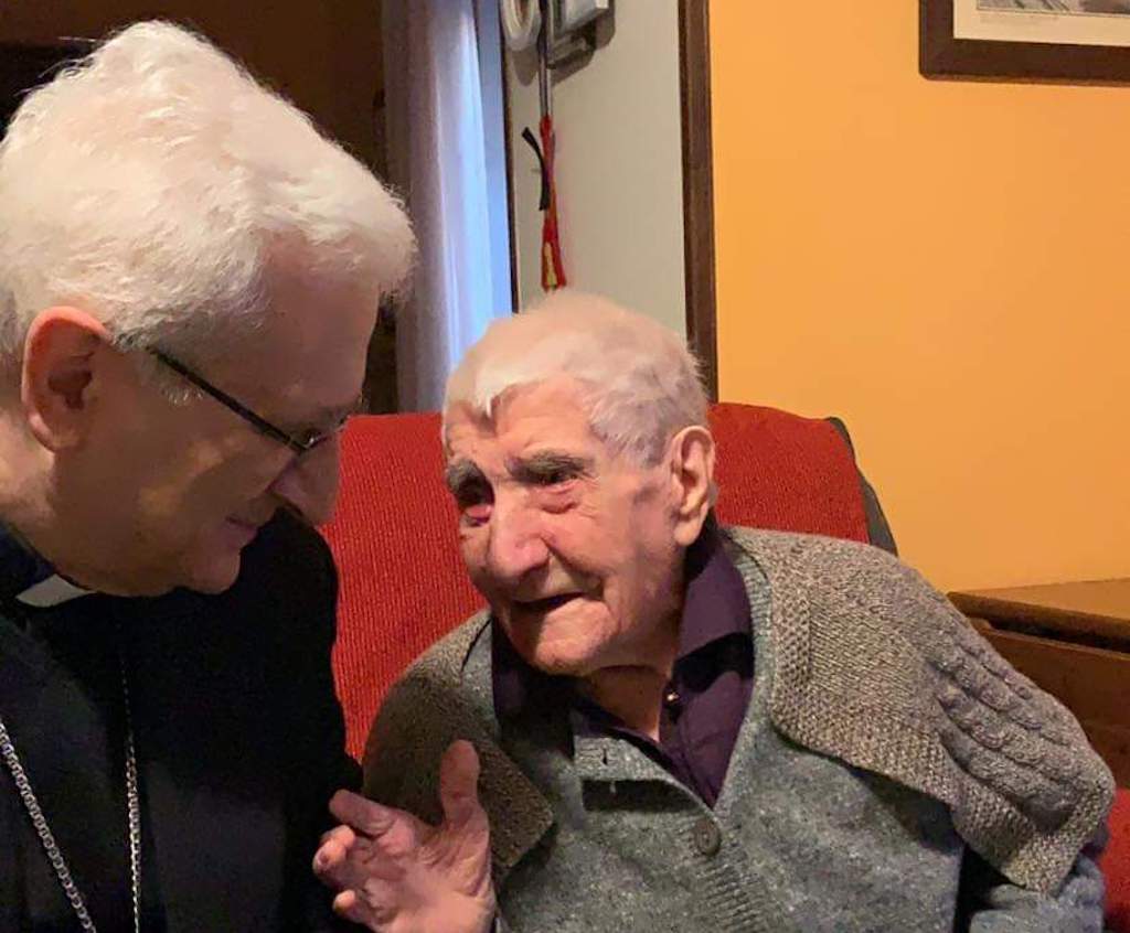 Cilento, è tra le più longeve d’Italia: nonna Rosa compie 109 anni | FOTO
