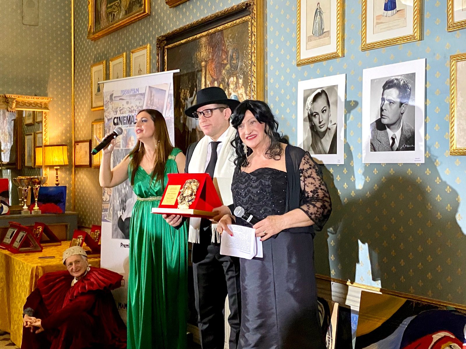 Premio Anita Ekberg: premiato il regista Francesco Gagliardi, originario di Pertosa