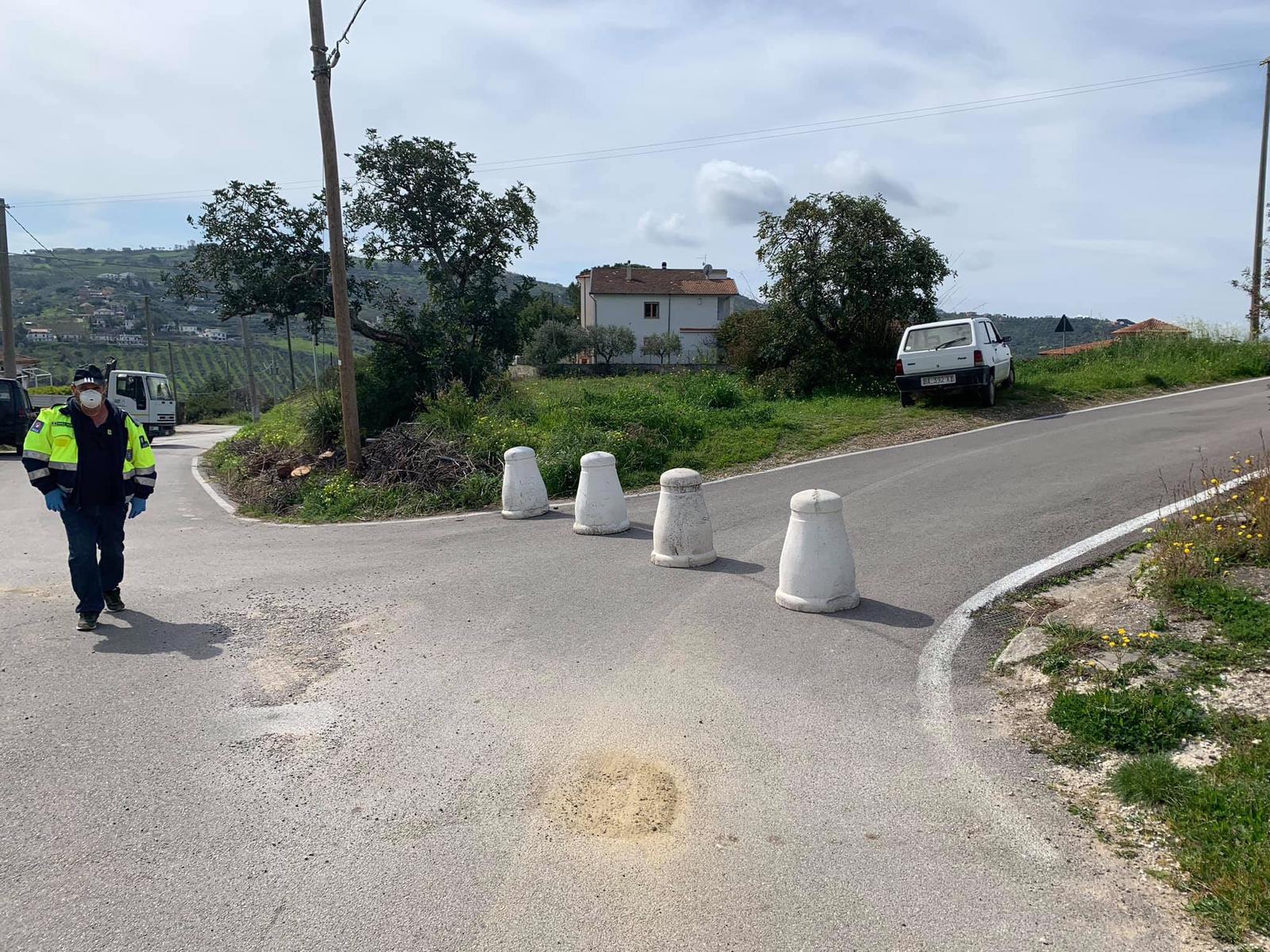 Coronavirus, Castellabate: strade sbarrate per facilitare controlli