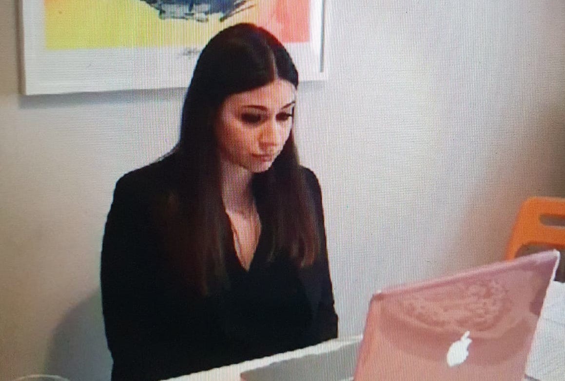 Polla, si laurea online in Piemonte: applausi in videochiamata per Angela