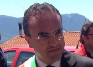 Laurito, si dimette il sindaco Vincenzo Speranza: pronto a candidarsi alle Regionali