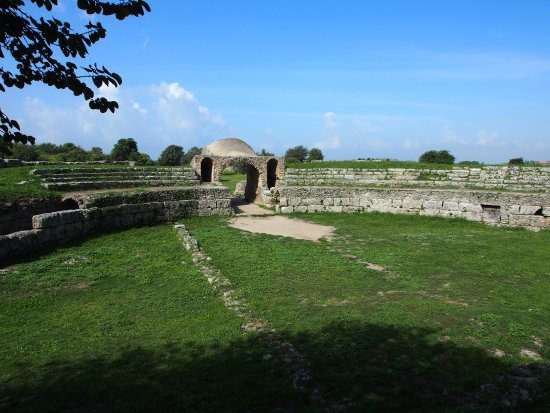Paestum, ok a recupero anfiteatro romano del Parco archeologico
