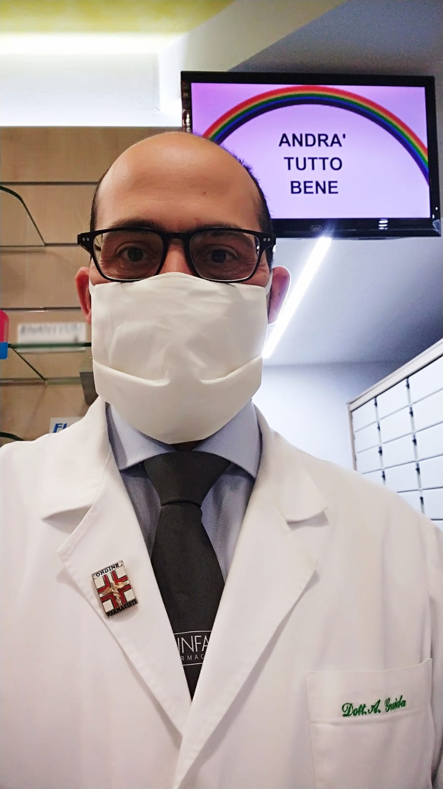 Coronavirus: Celle di Bulgheria, Antica farmacia Guida dona 800 mascherine ai cittadini