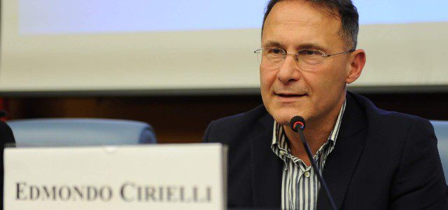 Cilento, viceministro Cirielli: «Regione intervenga celermente. Si richieda stato di calamità»