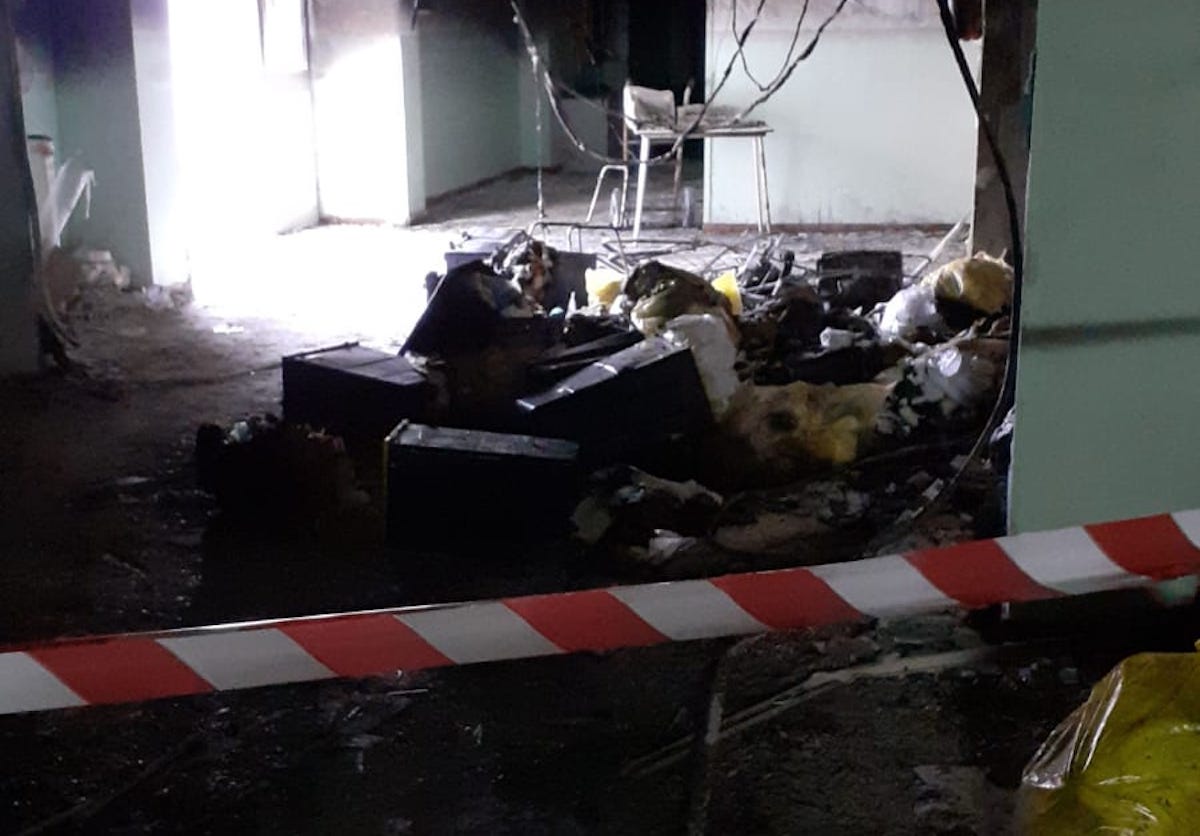 Incendio ospedale Polla: ipotesi dolo. Area sotto sequestro