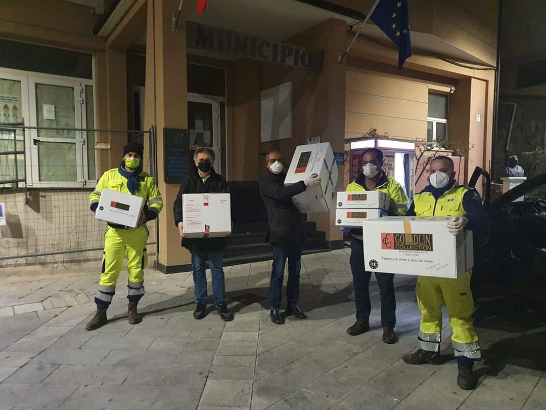 Sala Consilina, consegnate mascherine ai più piccoli