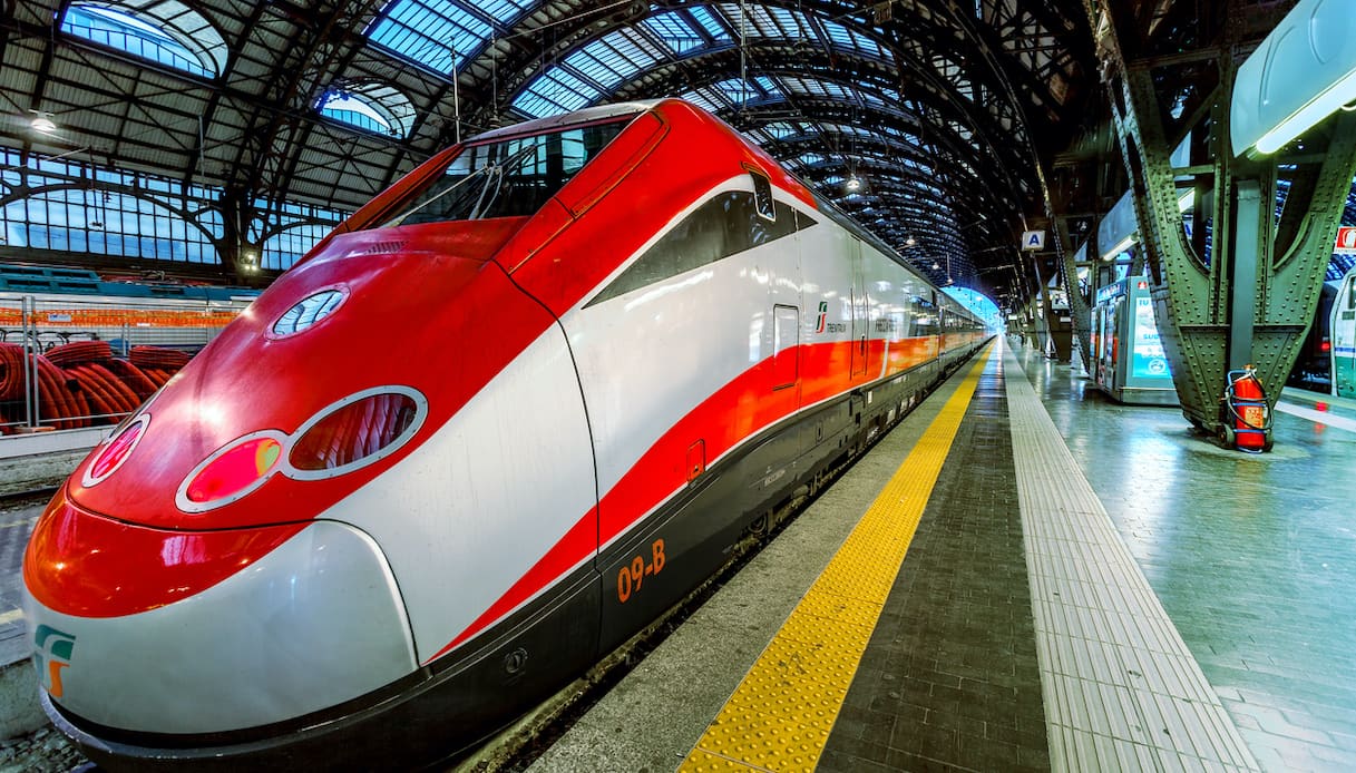 Fase 2, partito primo Frecciarossa Milano-Napoli: 192 a bordo