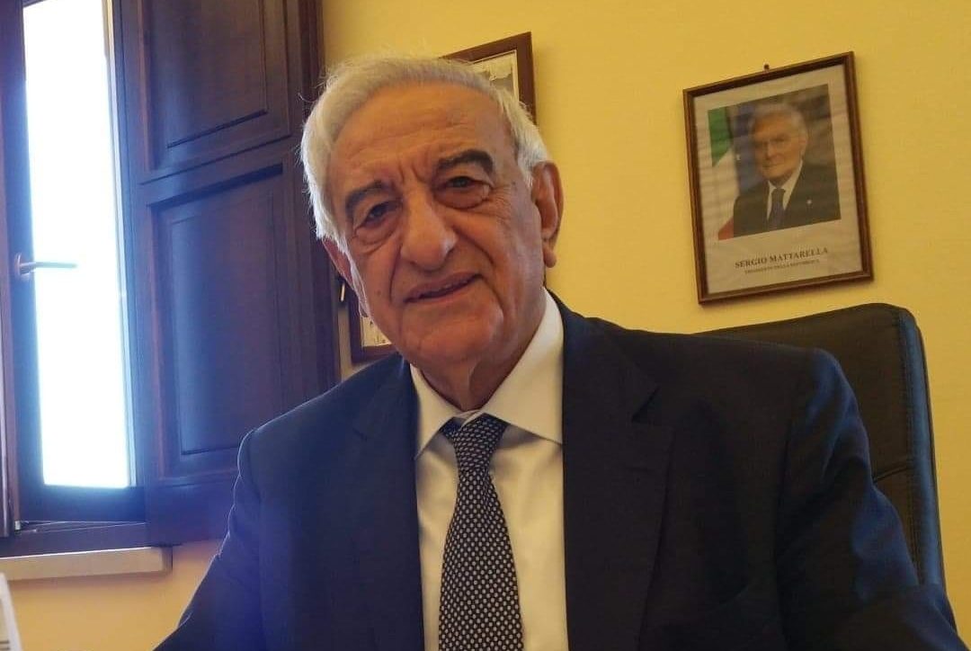 Polla, morto il sindaco Rocco Giuliano: aveva 75 anni