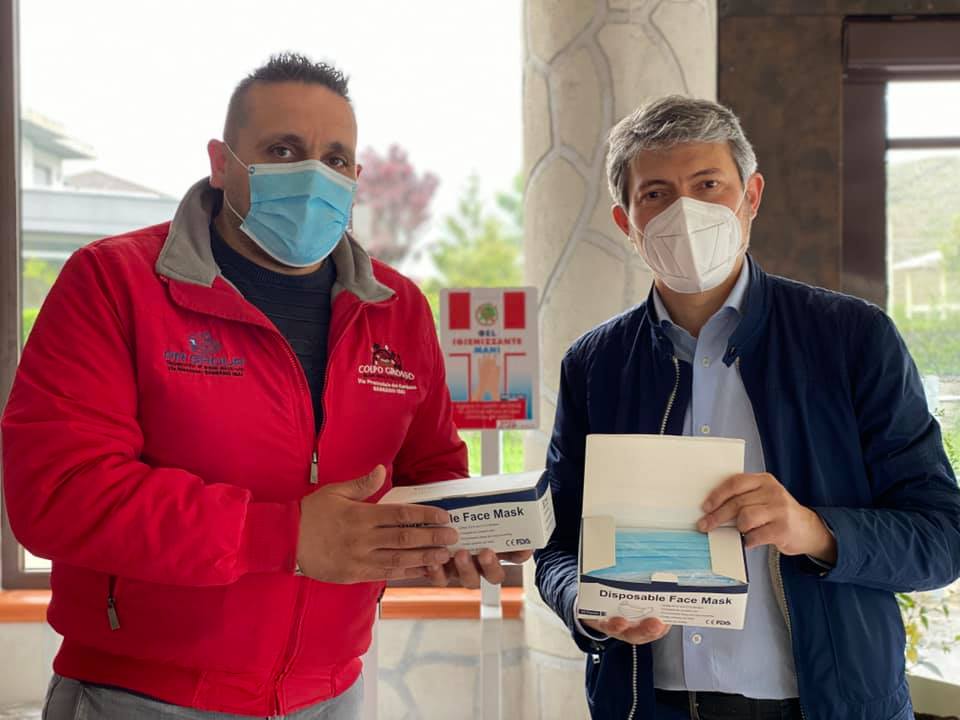 Sassano, consegna straordinaria di mascherine per pazienti oncologici e in dialisi