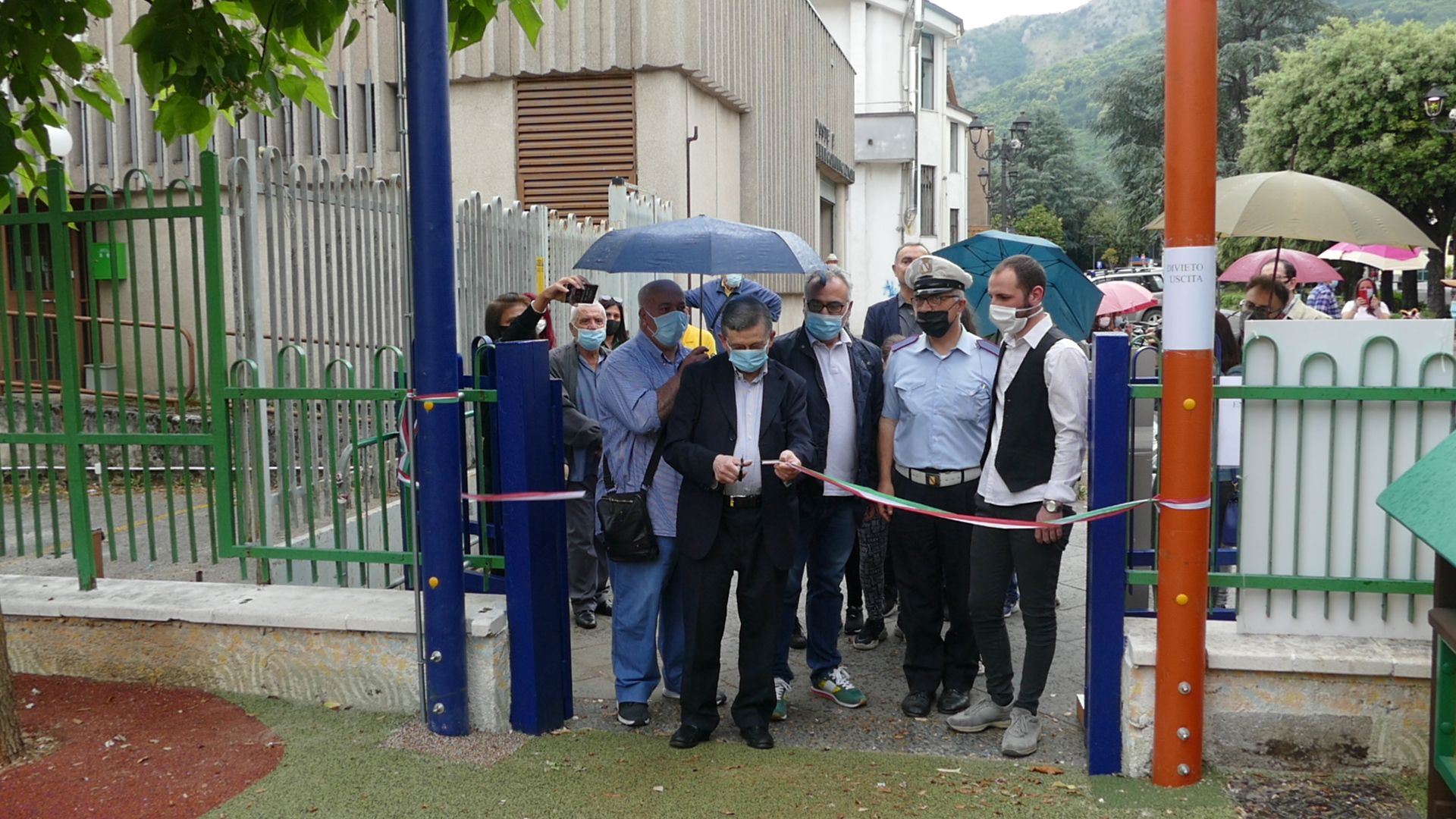 Sant’Arsenio, inaugurato il parco giochi nella Villa comunale