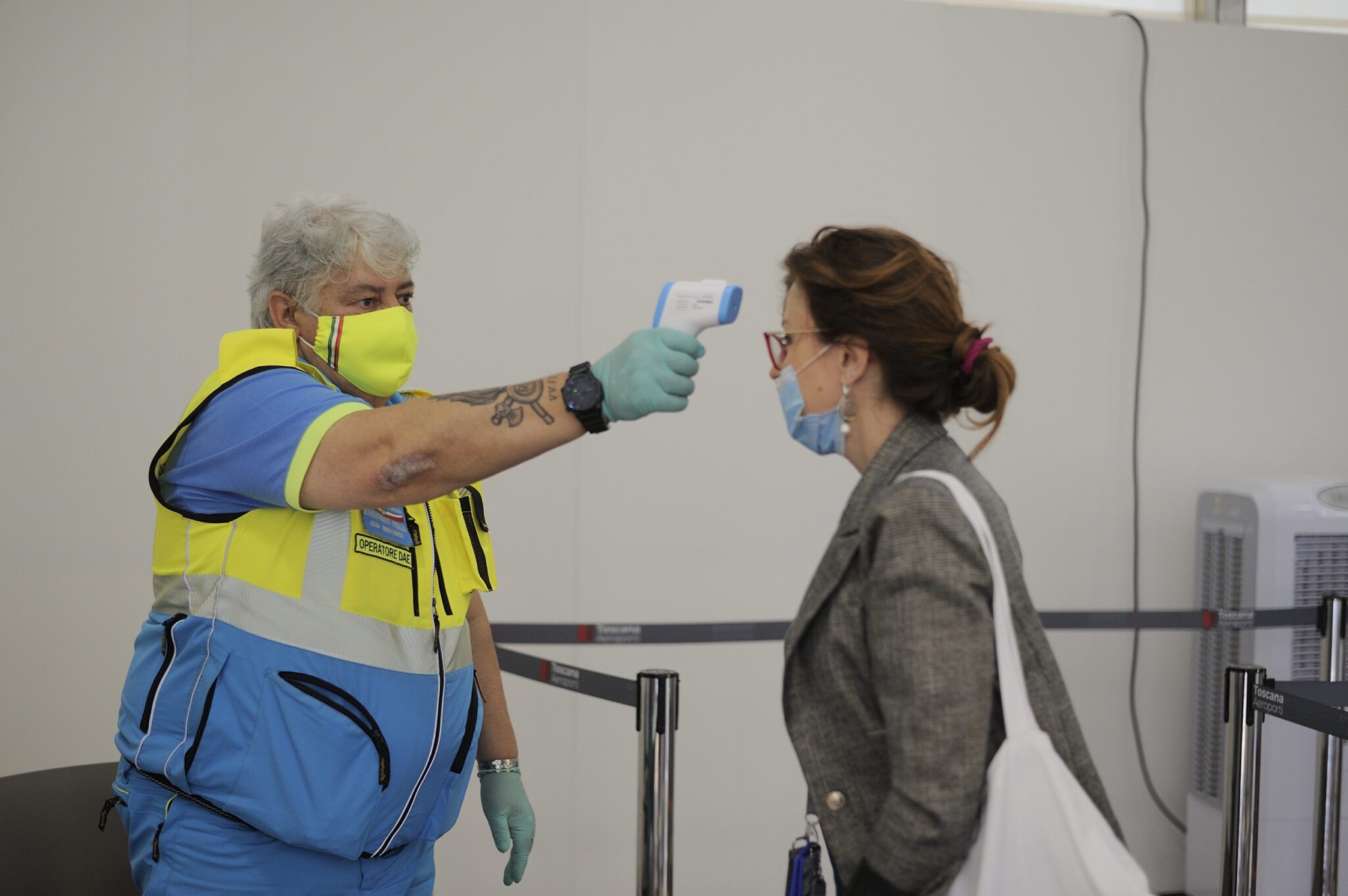 Covid: in Campania cala tasso incidenza ma 38 decessi