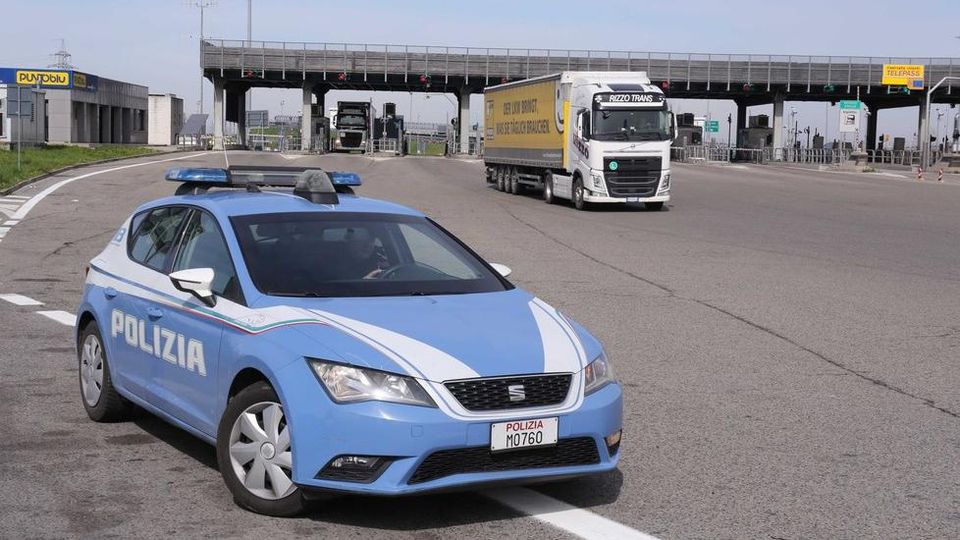 Muore durante un controllo della polizia: procura indaga