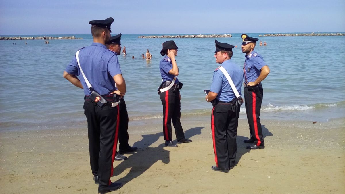 Ascea, rubano biclette e smartphone: ladri braccati dai carabinieri