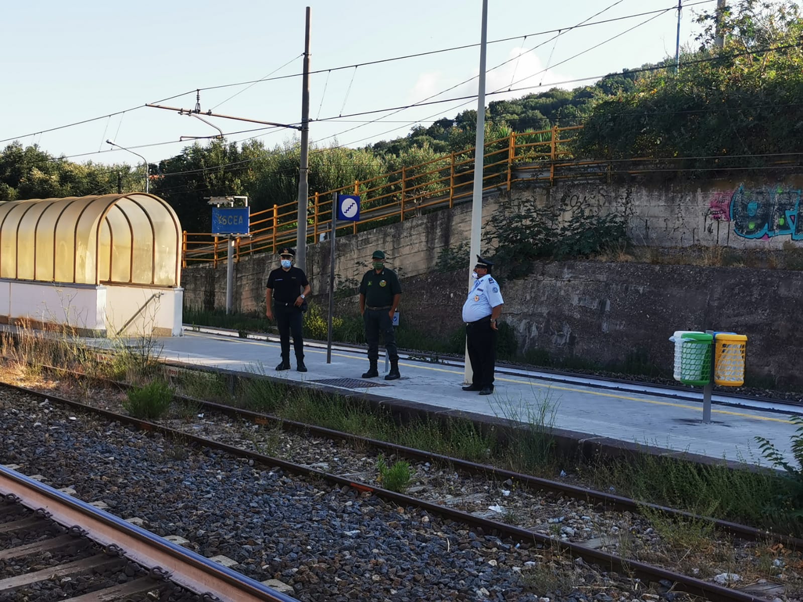 Fermi e sequestri alla stazione ferroviaria di Ascea