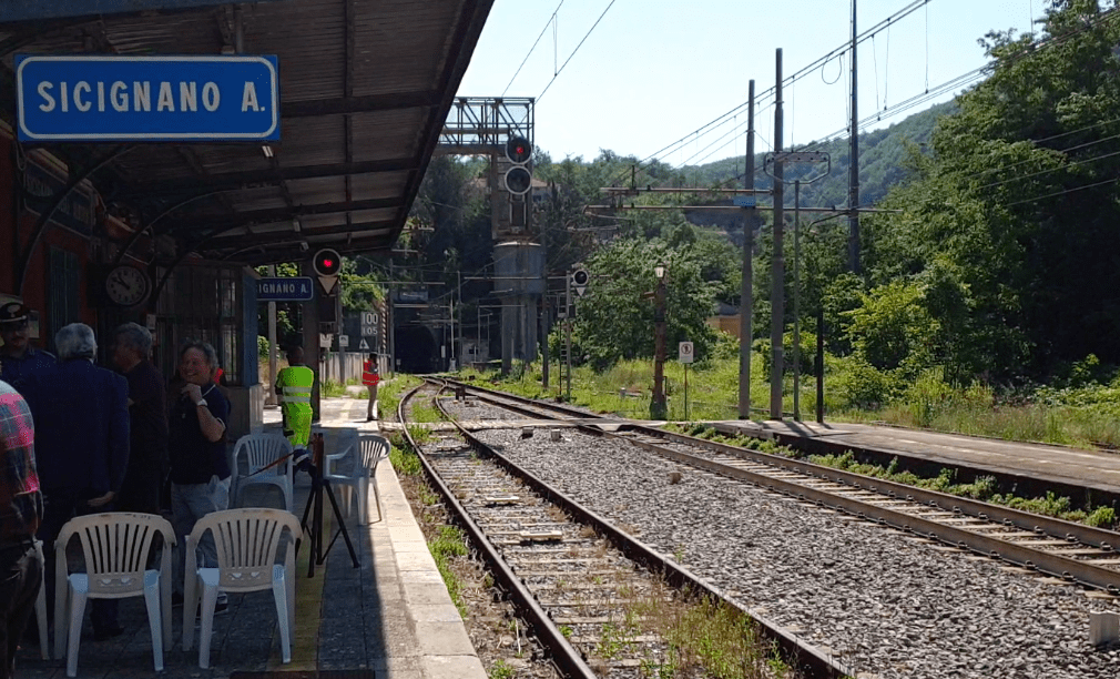 Sicignano degli Alburni, Castiello (M5S): «La stazione avrà un nuovo volto»